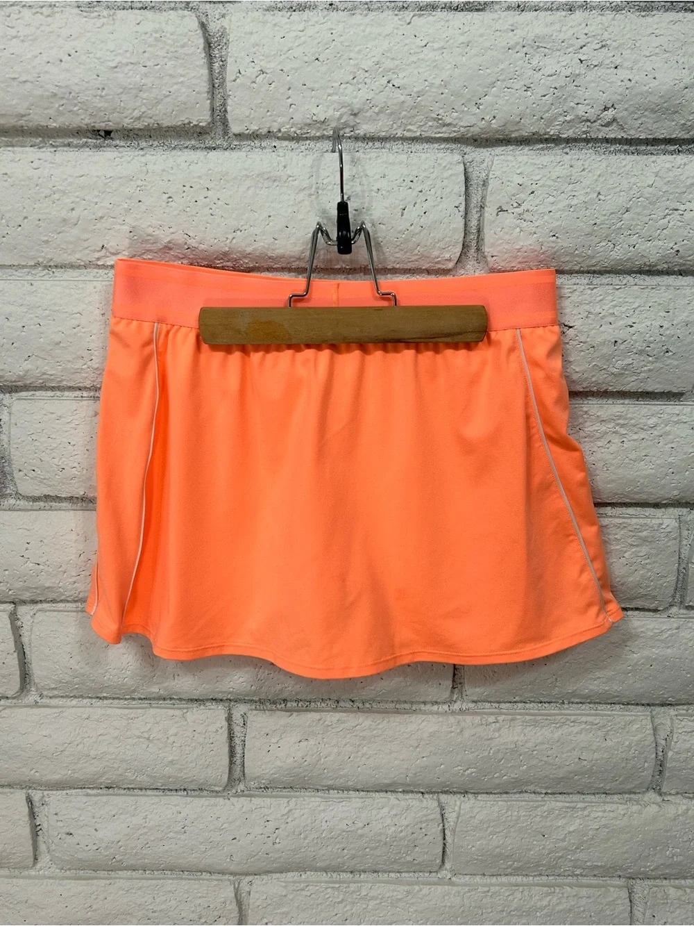 Nike Dri-FIT Tennis‎ Skort Neon Coral Orange Athletic Skirt Medium
